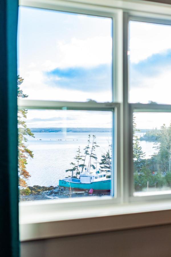 Apartmán New English Point Oceanfront Living With Hot Tub Head of Jeddore Exteriér fotografie